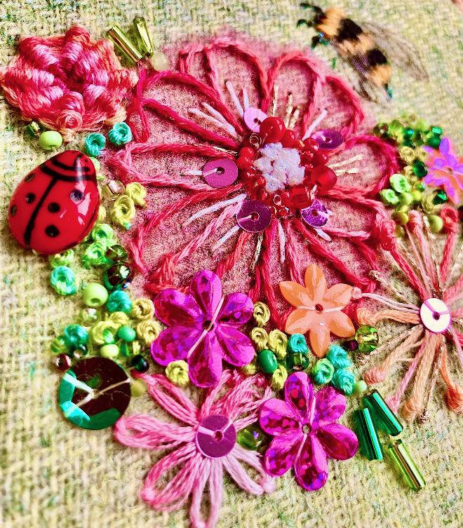 Daisies and a Honeybee