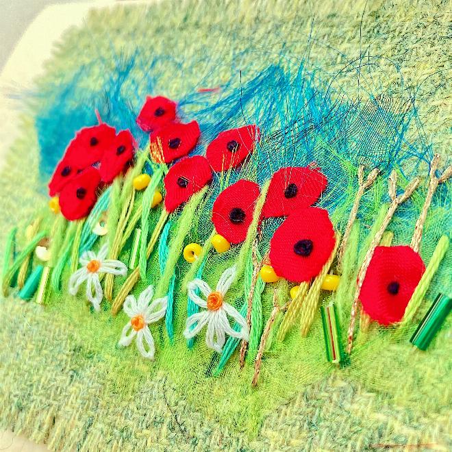 Poppies and Buttercups Cards Kit